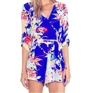 NWT Yumi Kim Blue Hawaii Floral Shorts Romper 3/4 Sleeve with Pockets & Belt XS